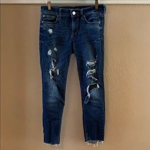 Express Jeans distressed women’s mid-rise 2R